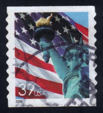US #3981 Statue of Liberty and Flag; Used