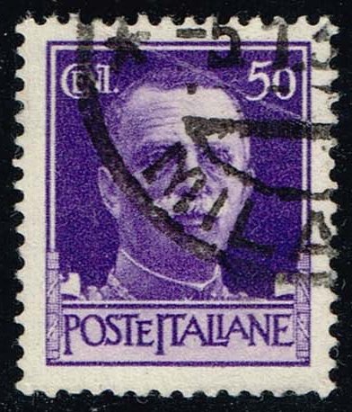 Italy #221 Victor Emmanuel III; Used