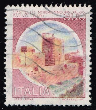 Italy #1422 Svevo Castle; Used