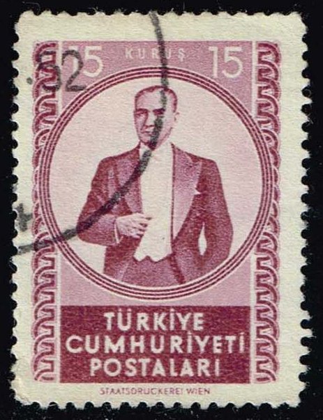 Turkey #1066 Kemal Ataturk; Used