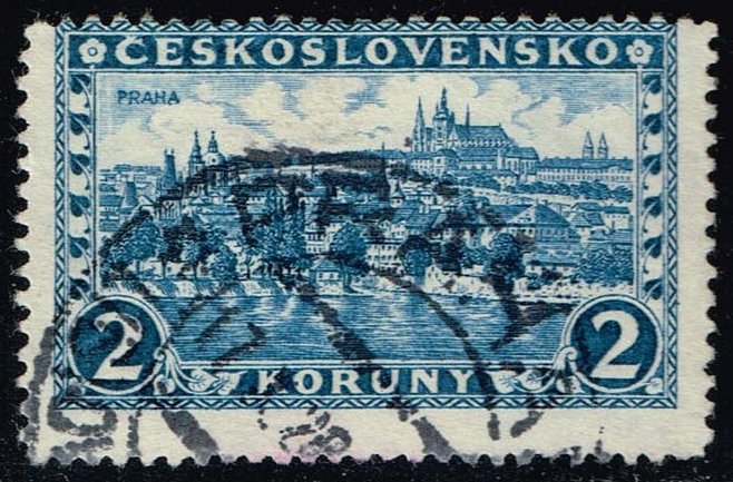 Czechoslovakia #137 Hradcany at Prague; Used