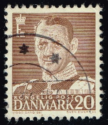 Denmark #320 King Frederik IX; Used