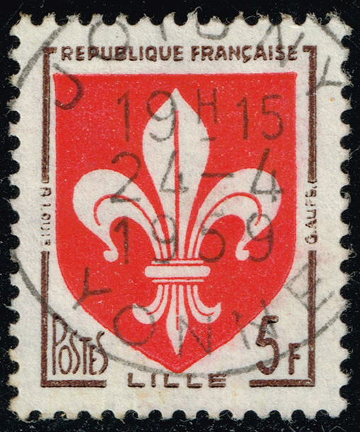 France #902 Arms of Lille; Used