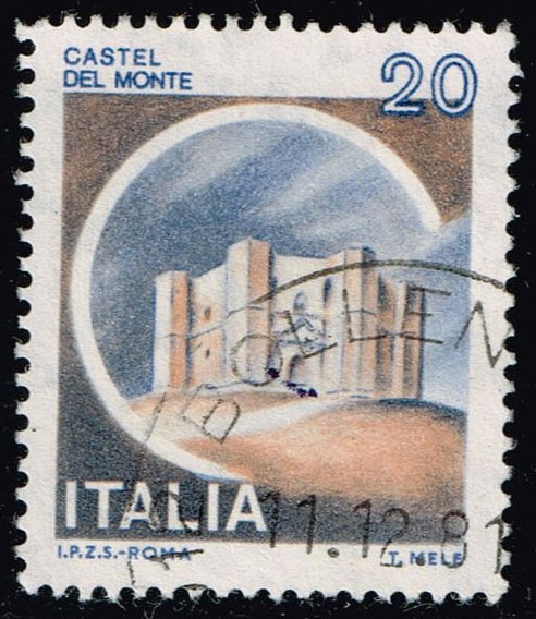 Italy #1410 Del Monte Castle; Used