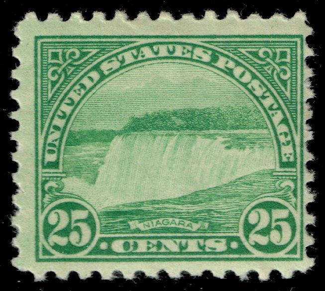 US #699 Niagara Falls; Unused