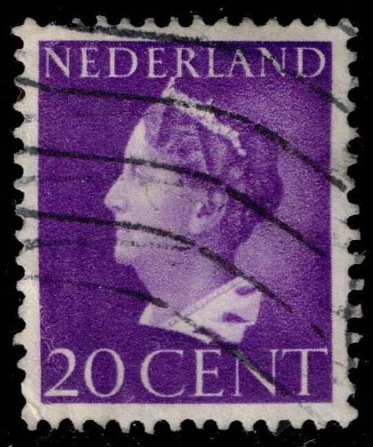 Netherlands #221 Queen Wilhelmina; Used