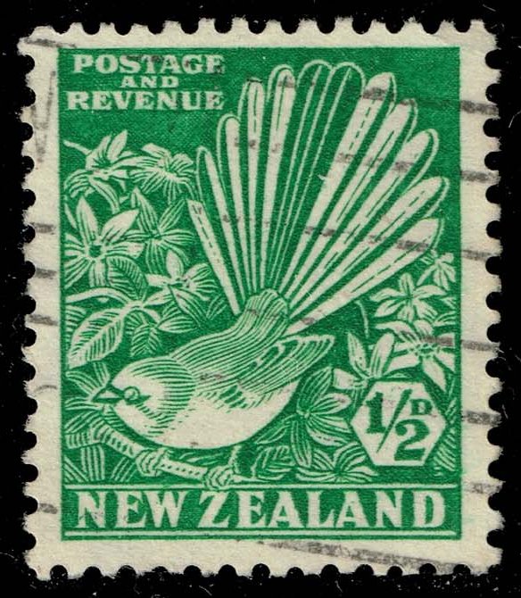 New Zealand #203 Pied Fantail and Clematis; Used