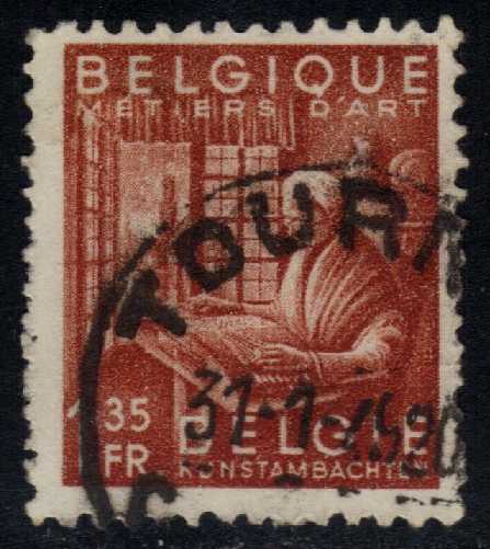 Belgium #376 Industrial Arts; Used - Click Image to Close