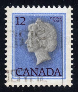 Canada #713 Queen Elizabeth II; Used