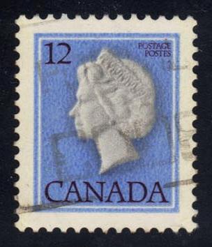 Canada #713 Queen Elizabeth II; Used