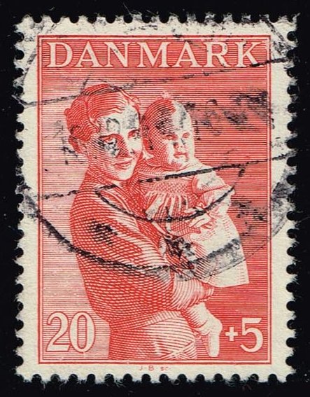 Denmark #B13 Queen Ingrid & Princess Margrethe; Used