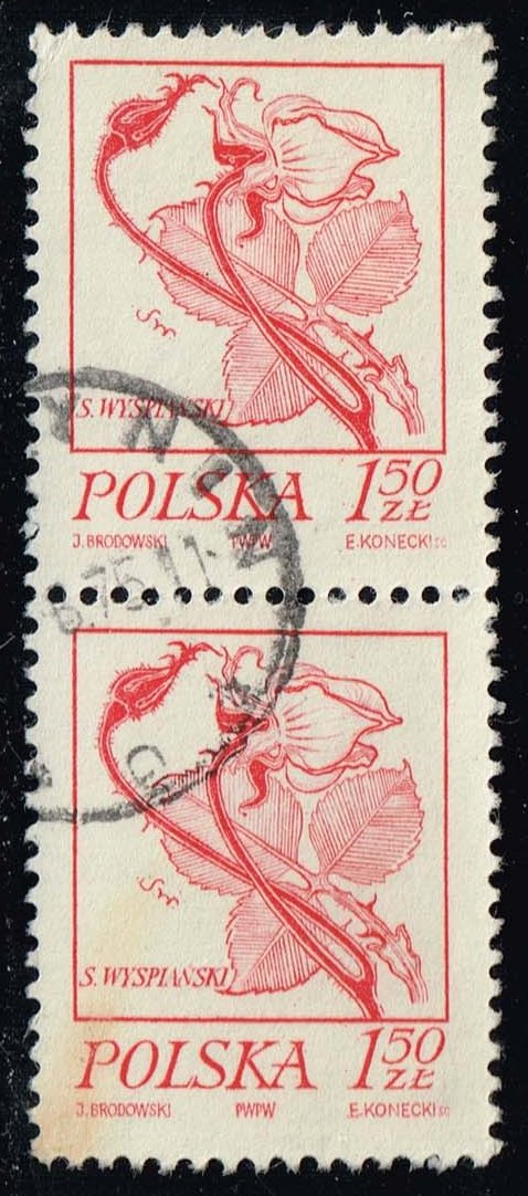 Poland #2019 Rose; Used Pair - Click Image to Close