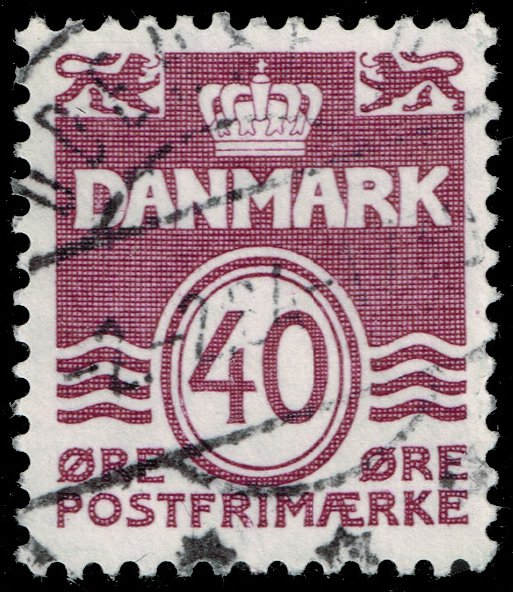 Denmark #689 Wavy Lines; Used - Click Image to Close