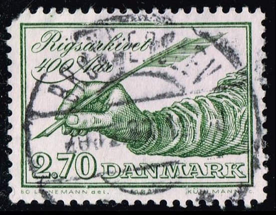 Denmark #726 Hand and Quill Pen; Used - Click Image to Close
