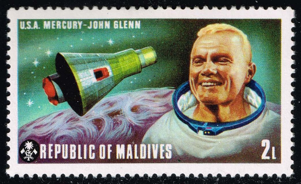 Maldives #473 Mercury Spacecraft and John Glenn; Unused - Click Image to Close