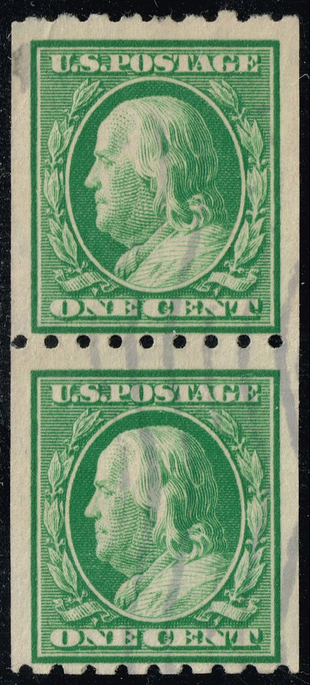 US #390 Benjamin Franklin Coil Pair; Used - Click Image to Close