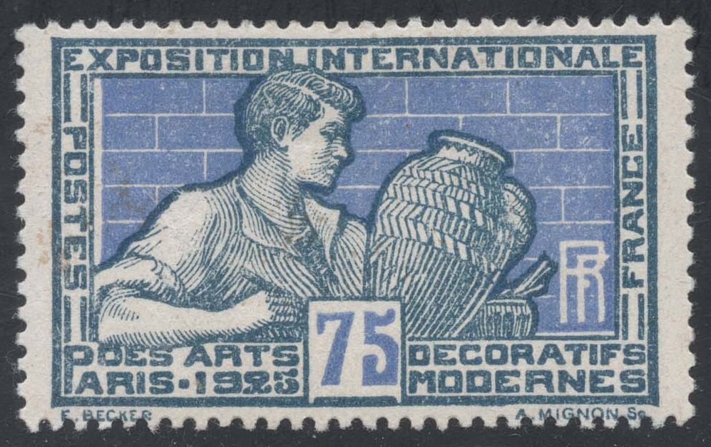 France #224 Potter Decorating Vase; Unused