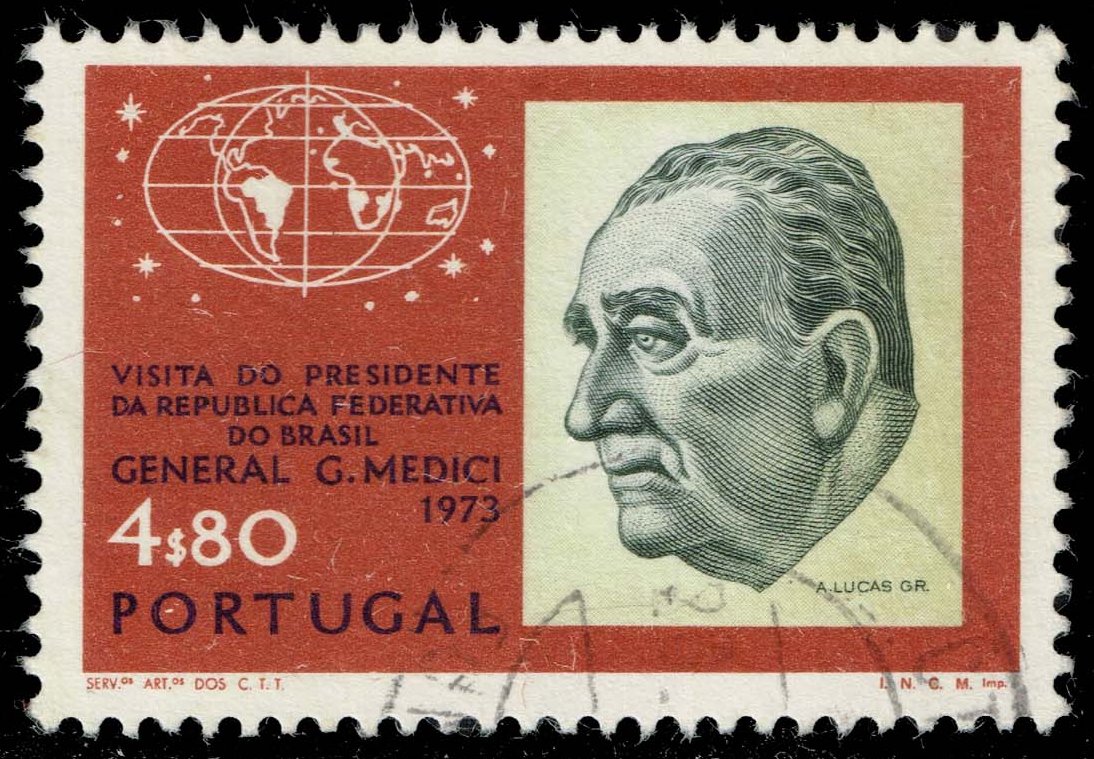 Portugal #1176 Gen. Medici and World Map; Used