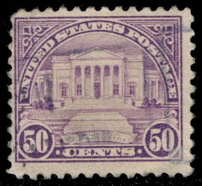 US #570 Arlington Amphitheater; Used US #570 Arlington Amphitheater; Used