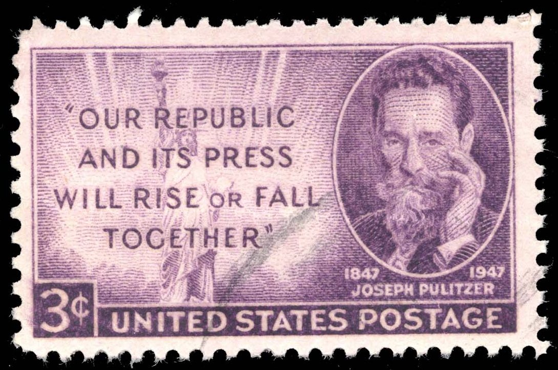 US #946 Joeseph Pulitzer and Statue of Liberty; Used