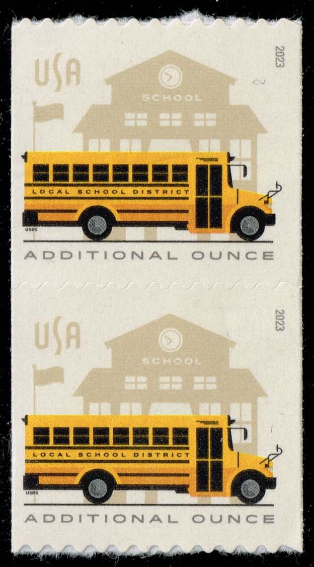 US #5741 School Bus Coil Pair; MNH - Click Image to Close